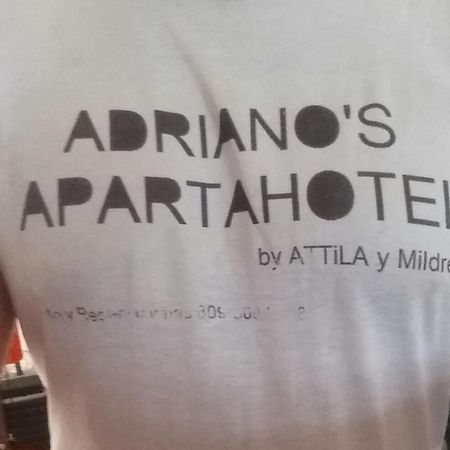 Adriano'S Apartahotel ซานโตโดมิงโก ภายนอก รูปภาพ